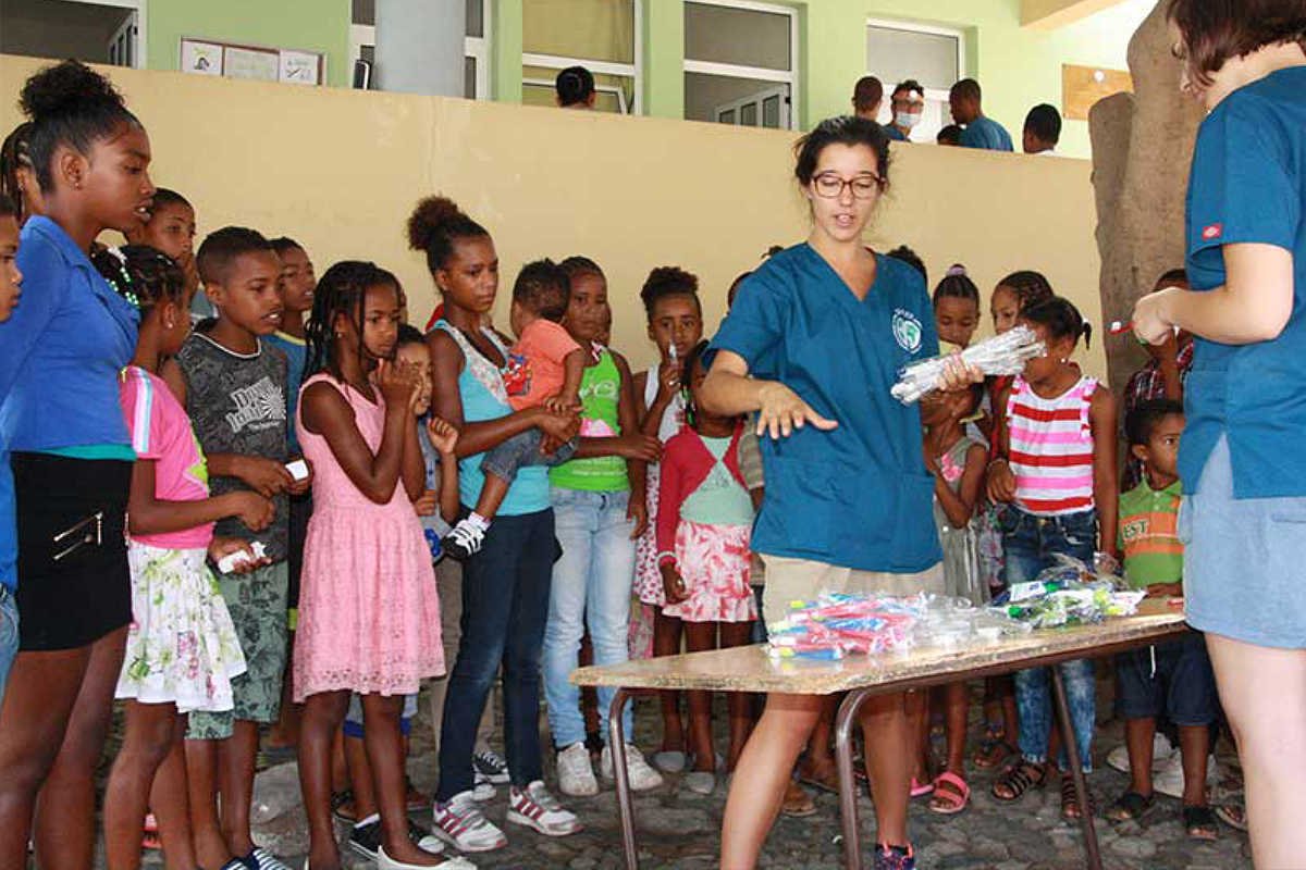 viajes responsables cabo verde proyecto dental smiles
